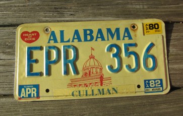 Alabama Capitol Heart of Dixie License Plate 1982