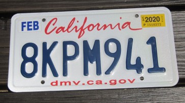 California Lipstick License Plate 2020 DMV
