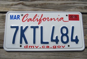 California Lipstick License Plate 2016 DMV 