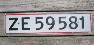 Denmark Red White Black License Plate ZE 59581