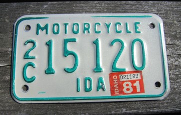 Idaho Motorcycle License Plate Green White 1981