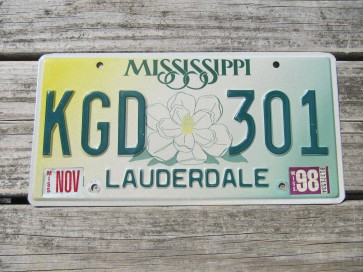 Mississippi Large Yellow Magnolia License Plate 1998