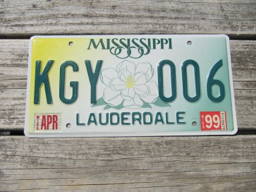 Mississippi Large Yellow Magnolia License Plate 1999