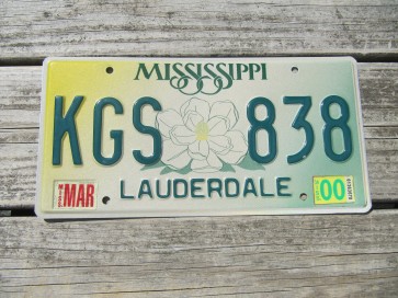 Mississippi Large Yellow Magnolia License Plate 2000