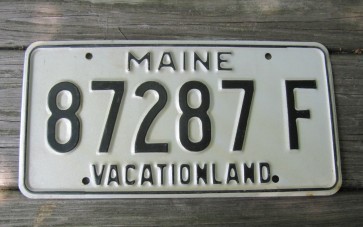 Maine White Black License Plate Vacationland 1980s