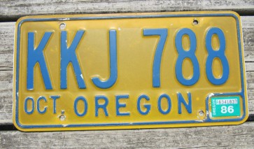 Oregon Yellow Blue License Plate 1986