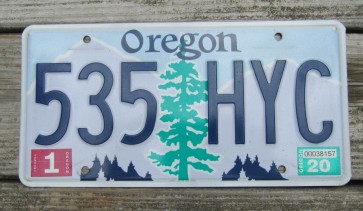  Oregon Tree and Mountains License Plate 2020