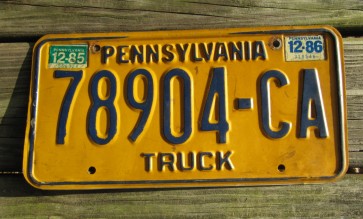Pennsylvania Blue Yellow License Plate 1986