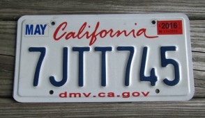 California Lipstick License Plate 2016 DMV