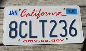 California Lipstick License Plate 2019 DMV