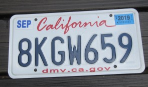 California Lipstick License Plate 2019 DMV