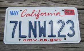 California Lipstick License Plate 2016 DMV 