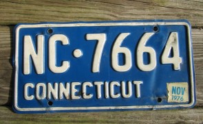 Connecticut Blue White License Plate 1976