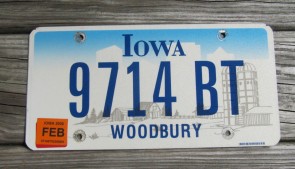 Iowa Farm Scene License Plate Woodbury County 2006