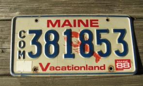 Maine Lobster License Plate 1988
