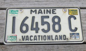 Maine White Black License Plate Vacationland 1988