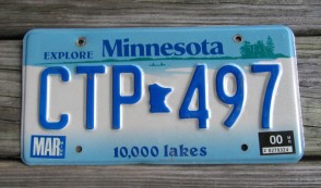 Minnesota Explore Minnesota 10,000 Lakes License Plate 2000