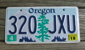  Oregon Tree and Mountains License Plate 2018