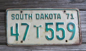 South Dakota White Green License Plate 1971